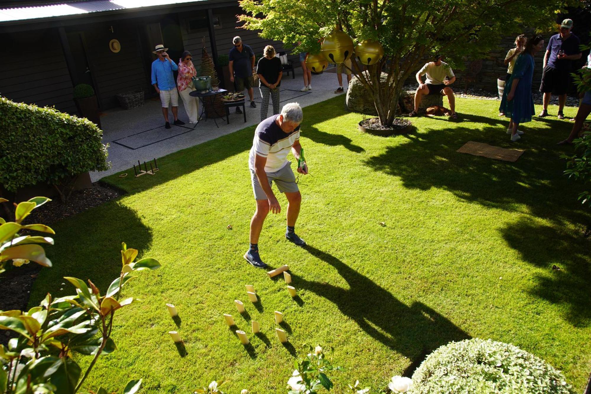 Mt Rosa Lodge Boutique Vineyard Accommodation Wanaka Exterior photo